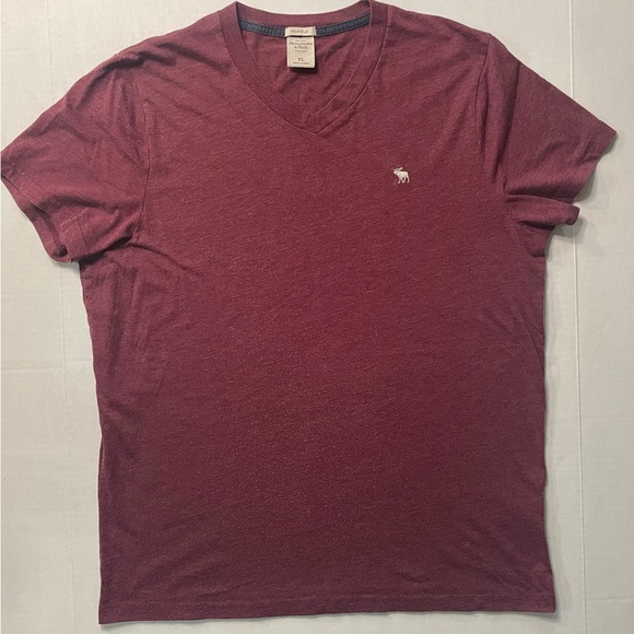 Abercrombie & Fitch Shirt Men's Size XL Muscle V-Neck Logo Maroon Short Sleeve - Picture 1 of 11